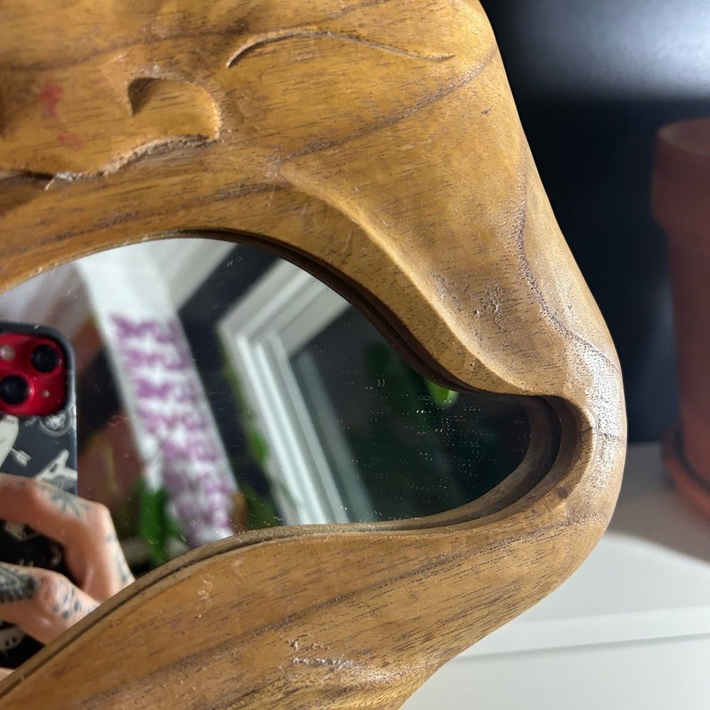 Unique Handcrafted Carved Wooden Face Mirror Indonesia 9" X 7.5” - Picture 5 of 11